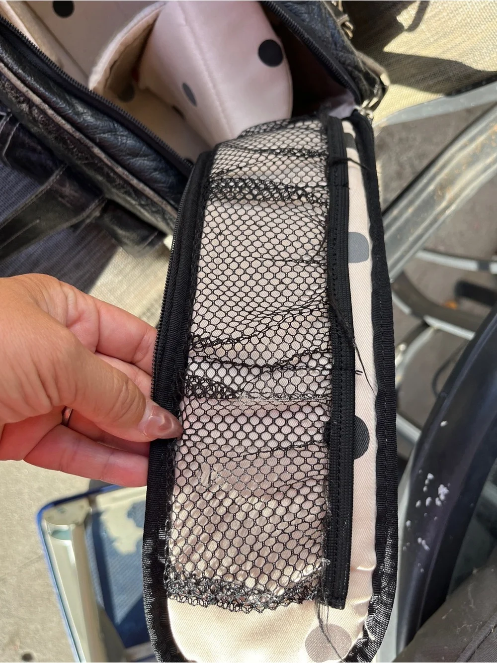 Jill-E Designs Medium Camera Bag.